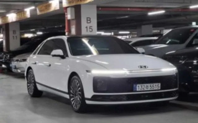 GN7 중고차 그랜저 (GN7) 가솔린 2.5 2WD 매물 사진 15 - 2025/12 1,856km