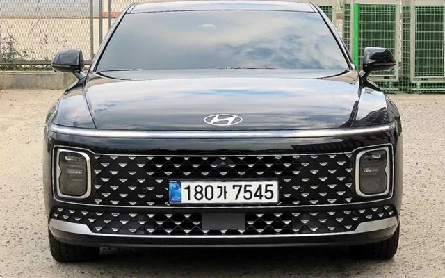 GN7 중고차 그랜저 (GN7) 가솔린 2.5 2WD 매물 사진 14 - 2025/06 8,538km